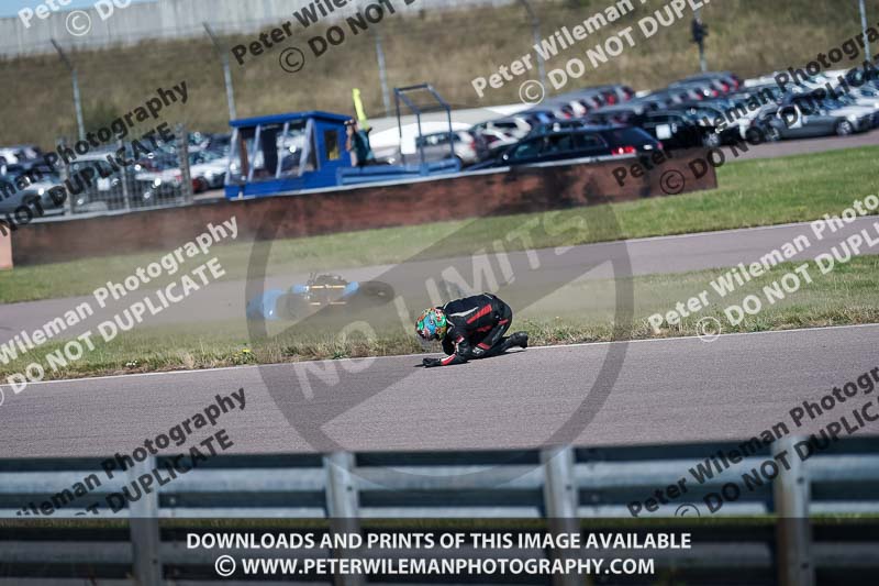 Rockingham no limits trackday;enduro digital images;event digital images;eventdigitalimages;no limits trackdays;peter wileman photography;racing digital images;rockingham raceway northamptonshire;rockingham trackday photographs;trackday digital images;trackday photos